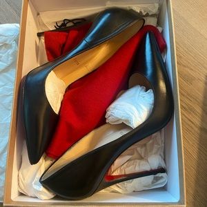 Louboutin black so Kate 120 high heels